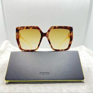 Fendi Sunglasses New Authentic Oversized Sunglasses BRAND NEW